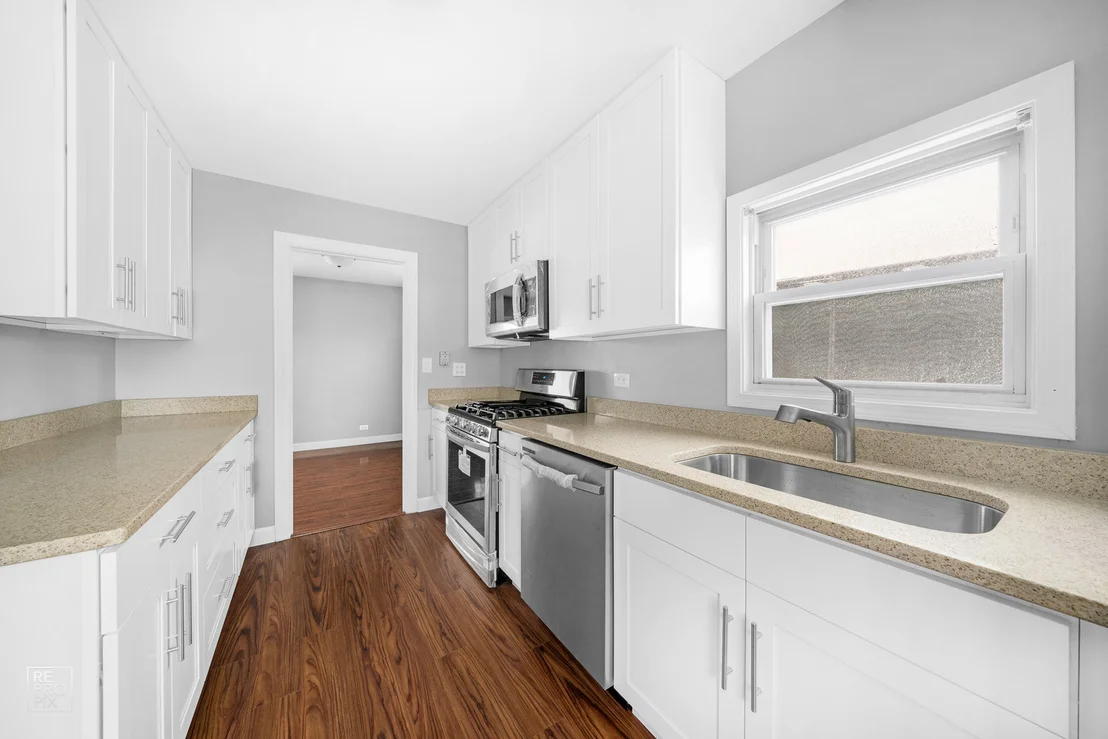 Photo of 5936 Butterfield Road