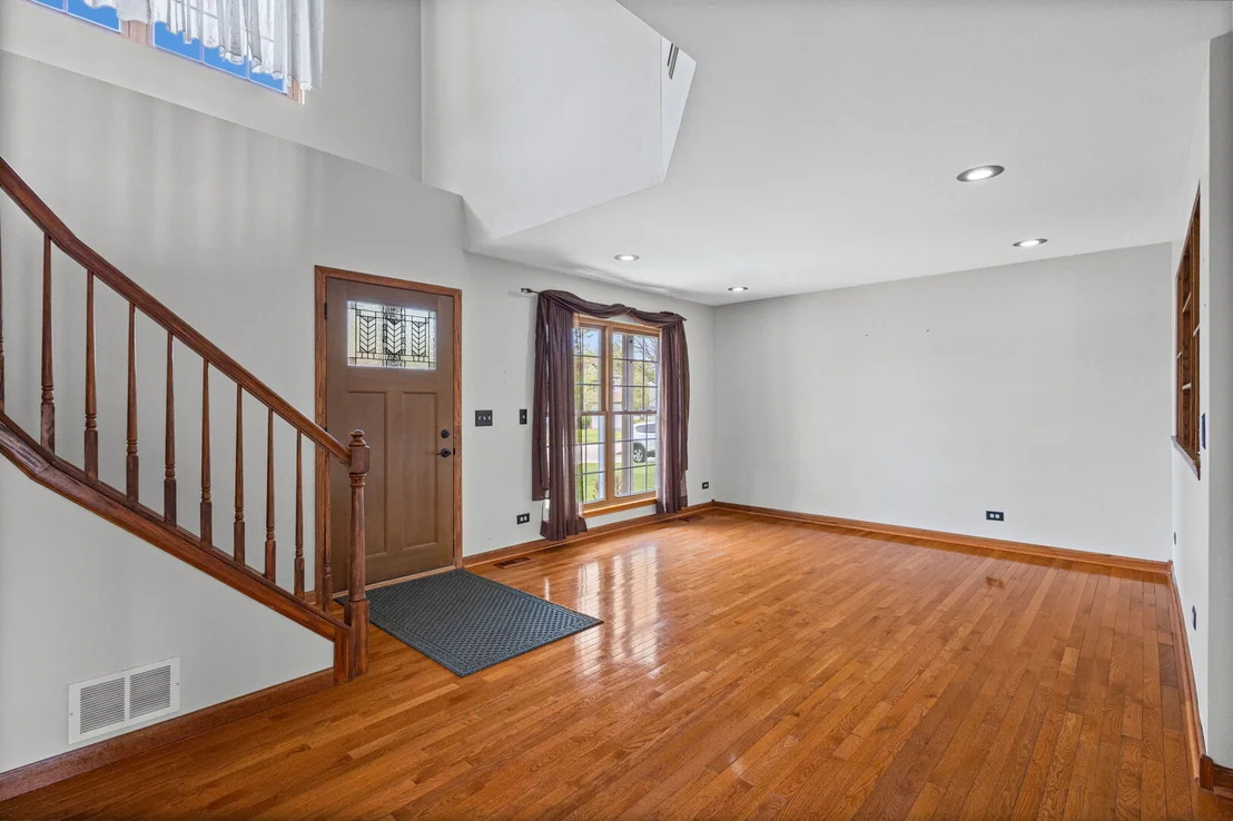 Photo of 698 Juli Drive