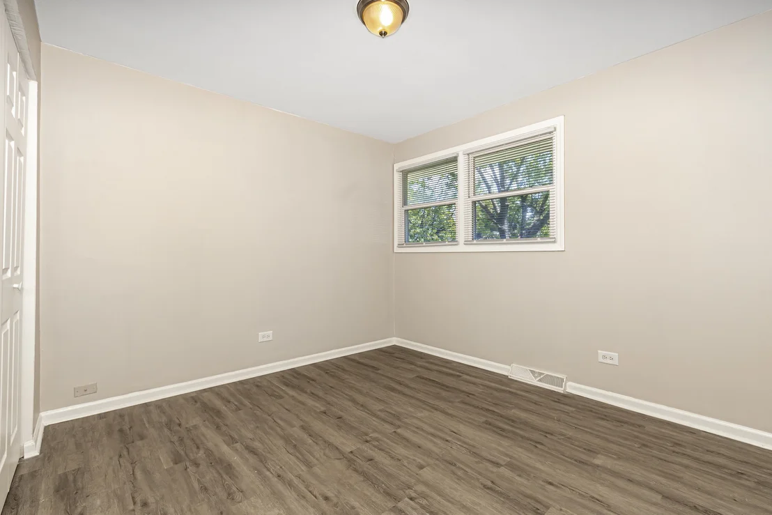 Photo of 3510 Chestnut Drive