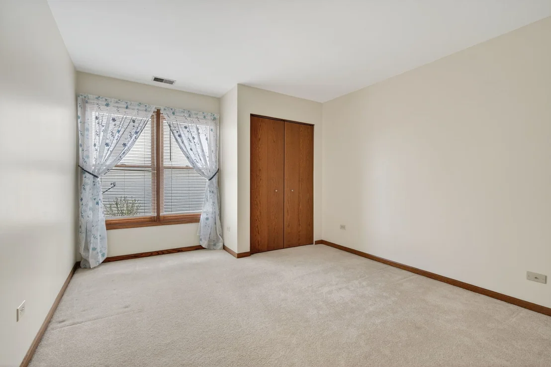 Photo of 3431 Lake Side Circle