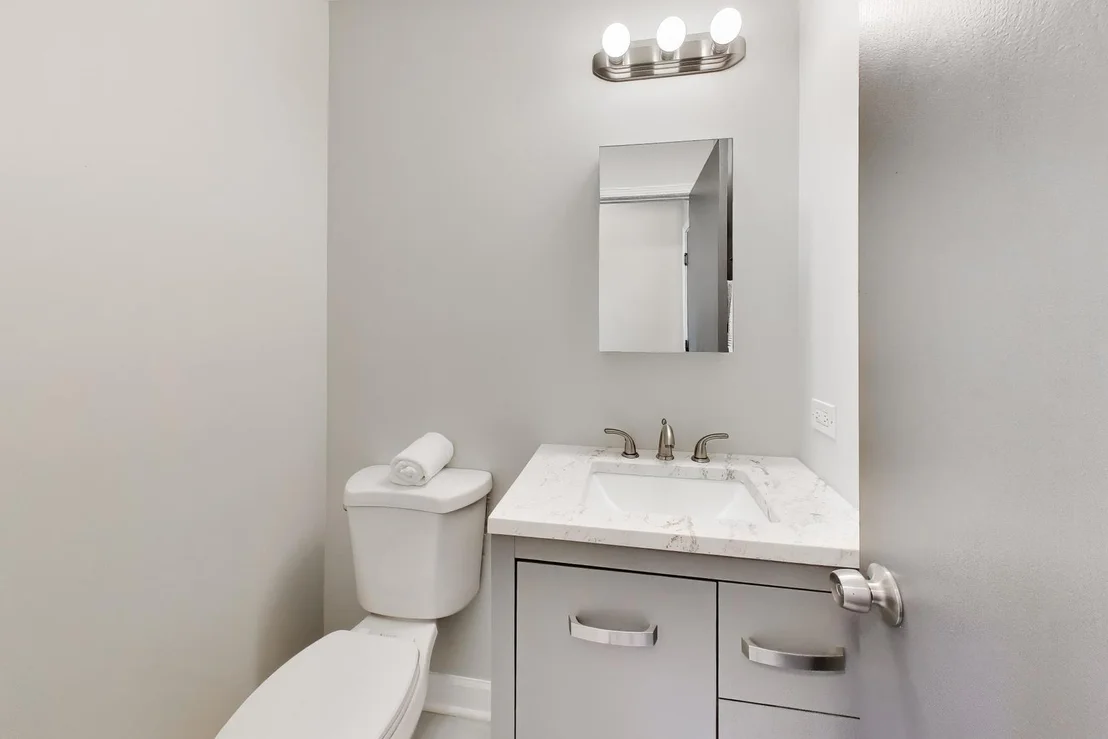 Photo of 5418 Hillside Drive