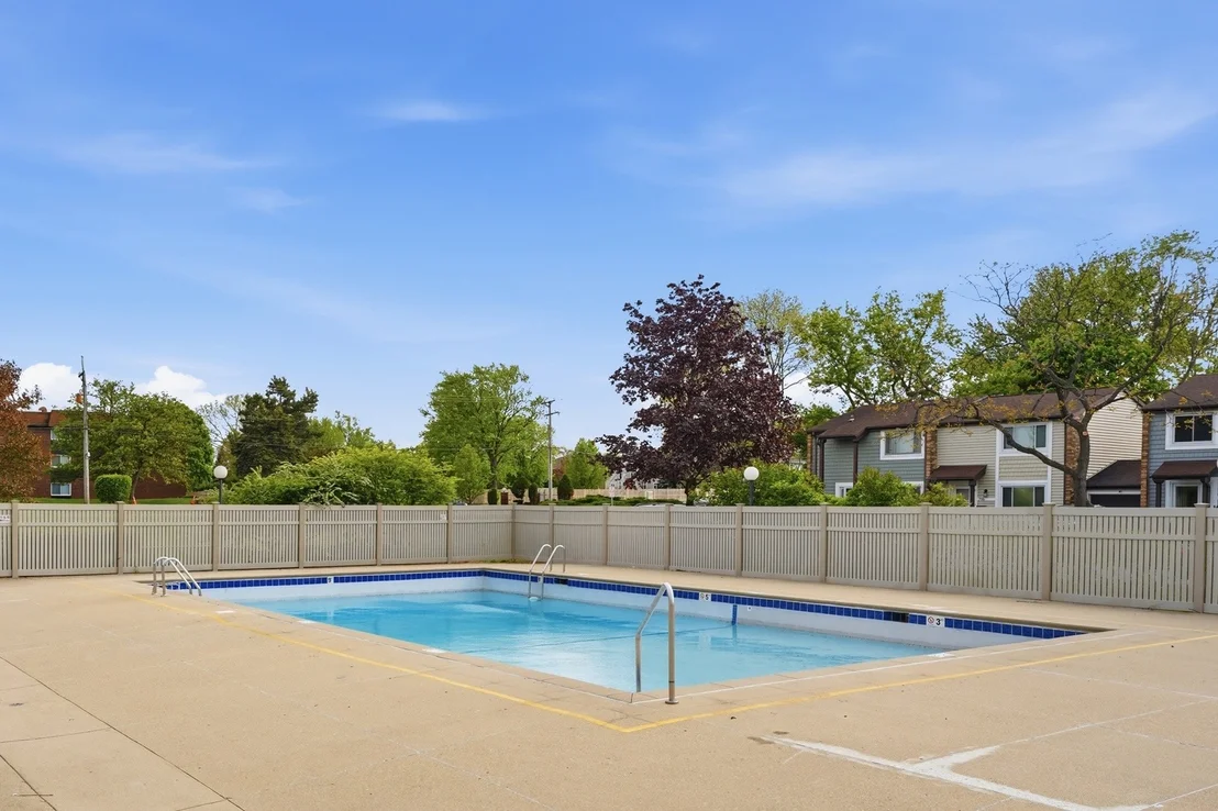 Photo of 710 Bayside Court