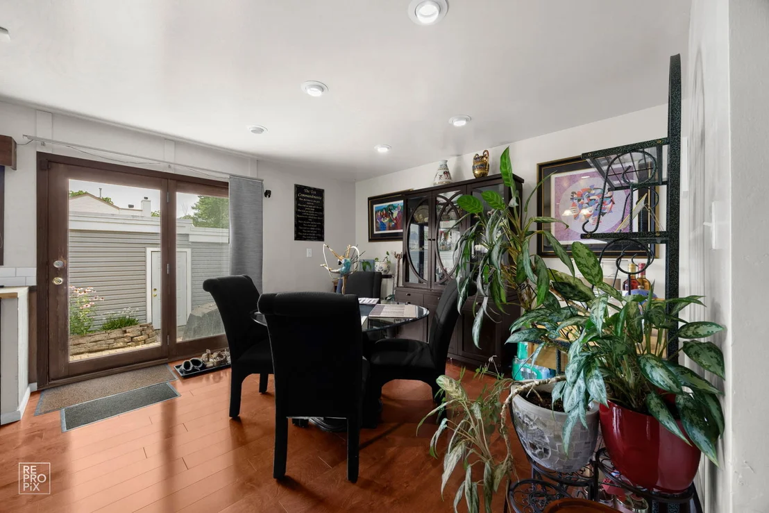 Photo of 1236 Willow Lane