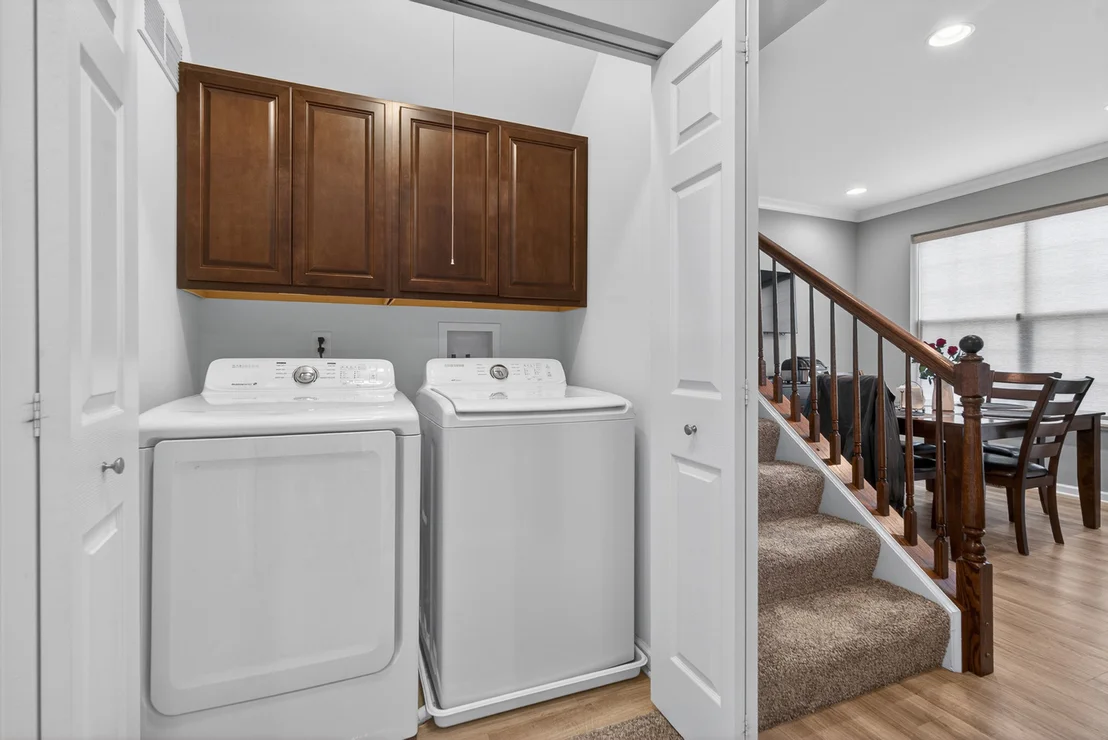 Photo of 1563 Deer Pointe Drive