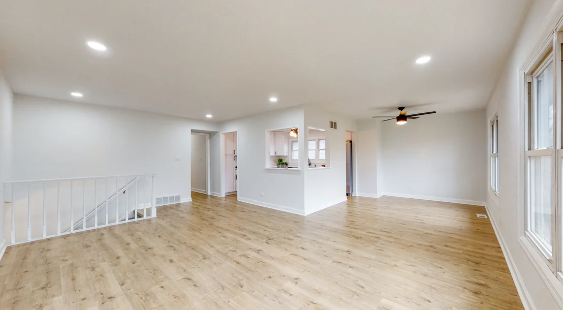 Photo of 205 Edgebrook Drive