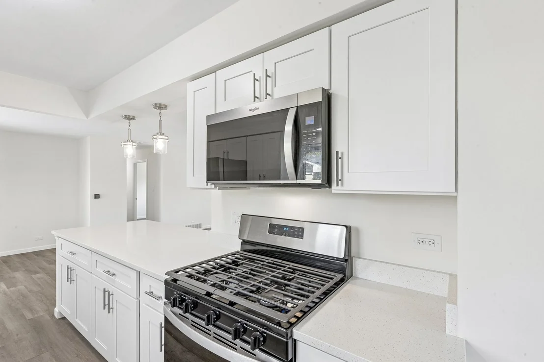 Photo of 866 Clark Lane