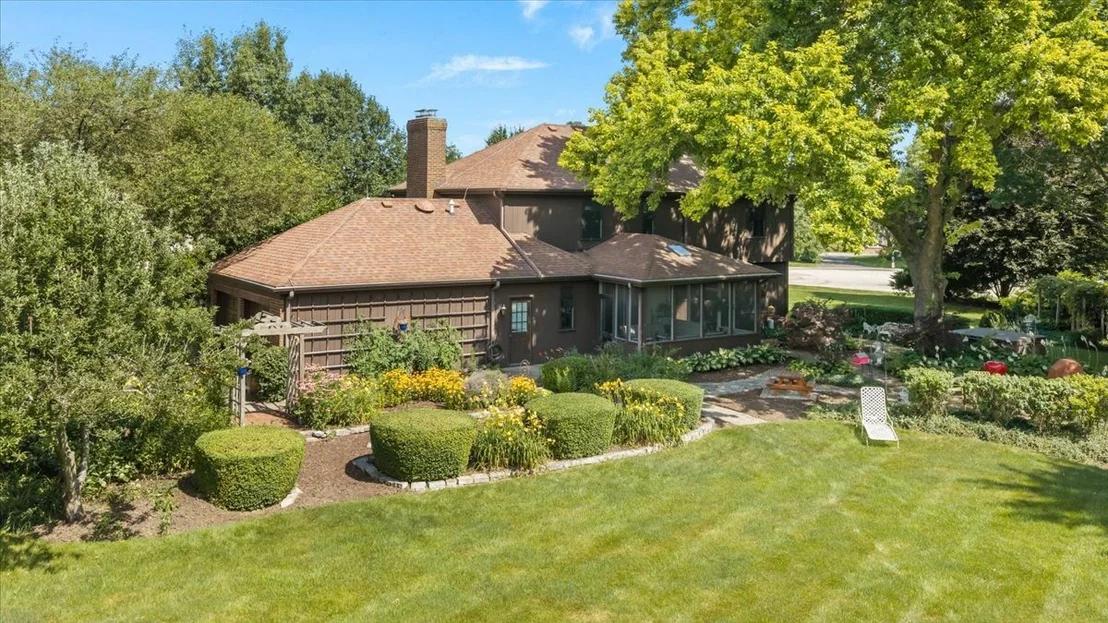 Photo of 40W170 Deer Run Drive