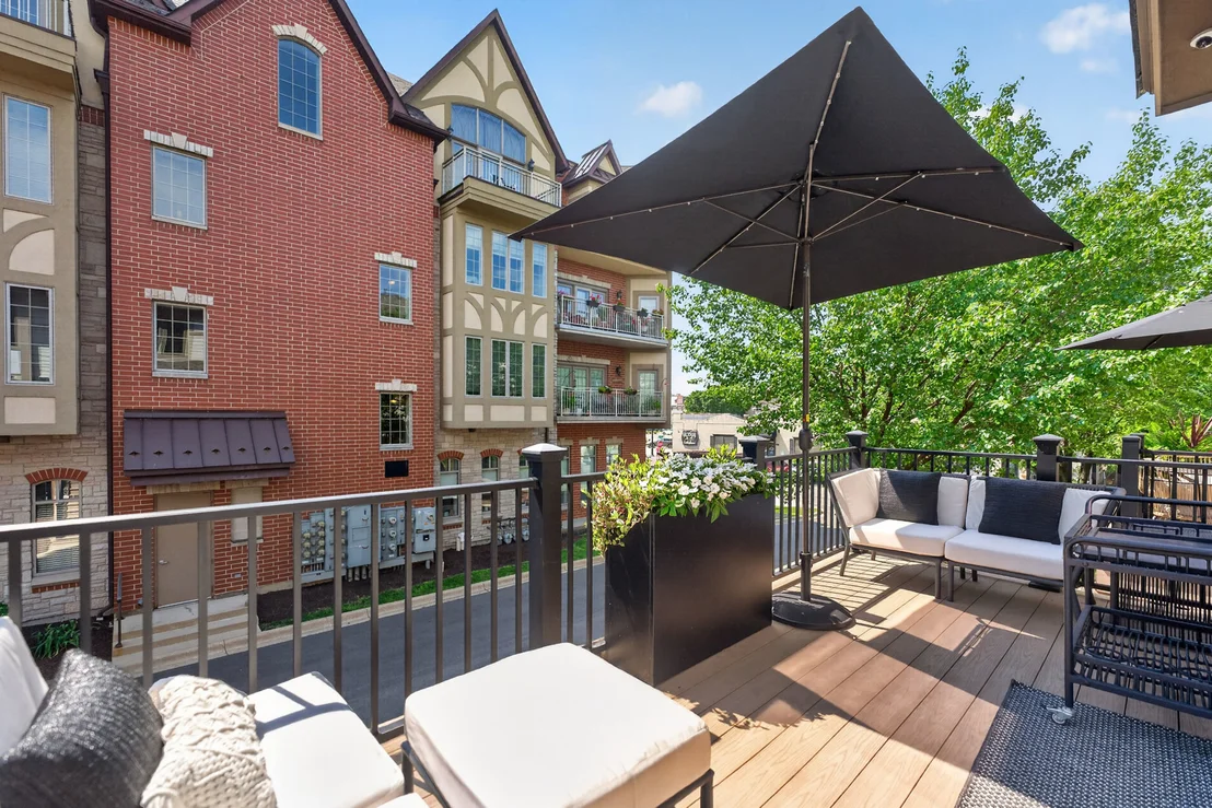 Photo of 321 Brownstone Drive