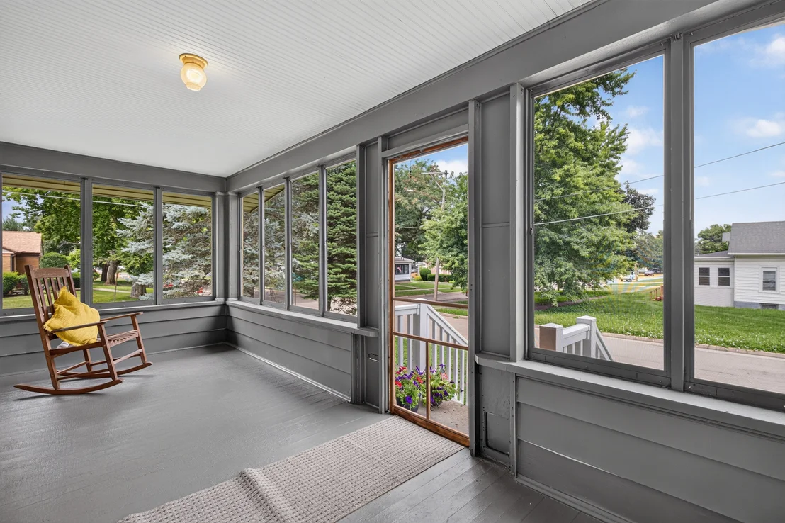 Photo of 127 W Moore Street