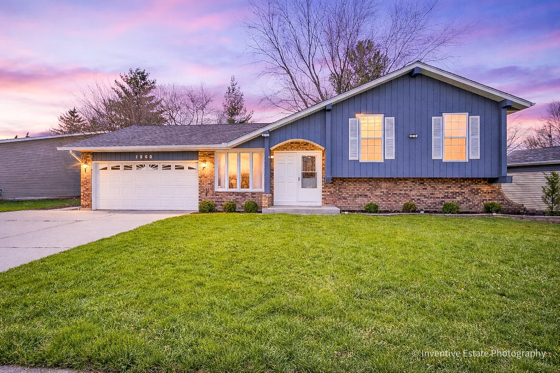 Photo of 1560 Sheffield Drive