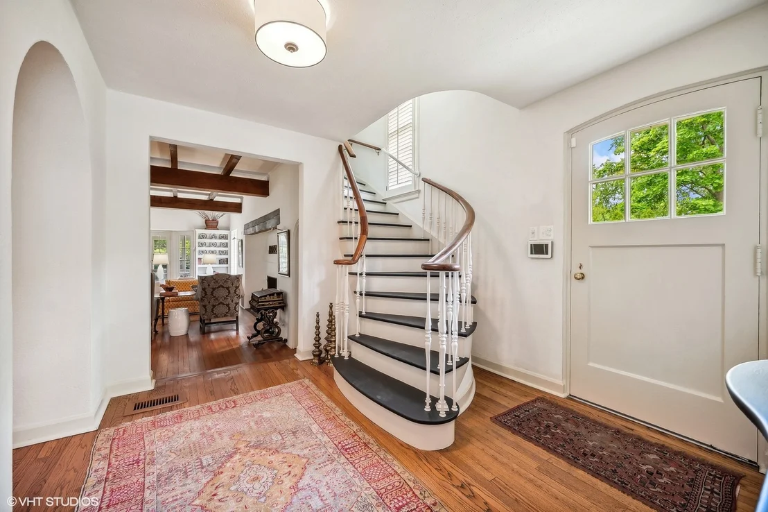 Photo of 844 Hibbard Road