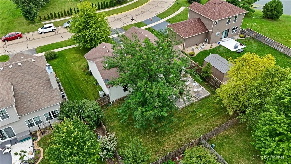 Photo of 752 Prairie Pond Circle