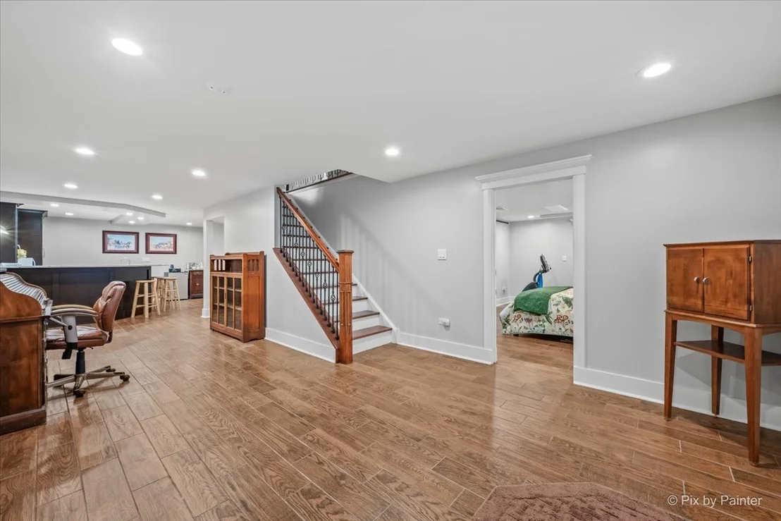 Photo of 858 SHOREWOOD Drive
