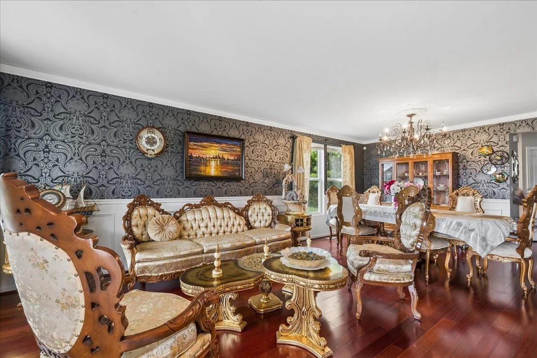 Photo of 4015 CYPRESS Drive