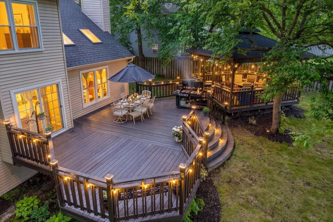 Photo of 80 CHESTNUT Court