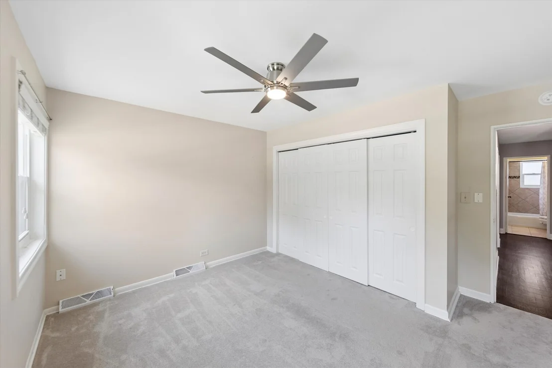 Photo of 408 W Commonwealth Lane
