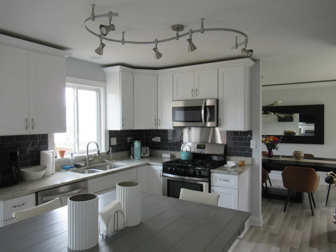 Photo of 2814 Stonebridge Drive