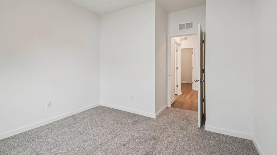 Photo of 6445 Maple Glen Drive