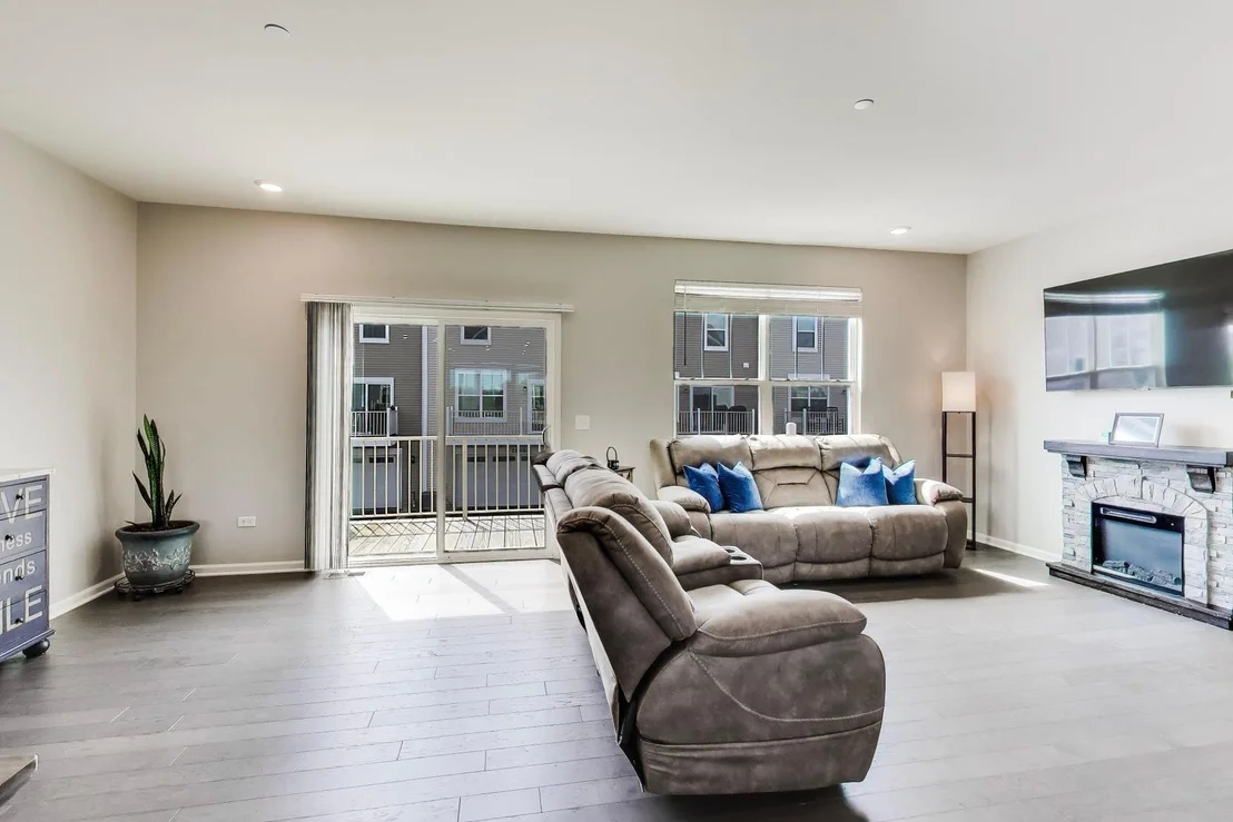 Photo of 2879 Kessler Drive