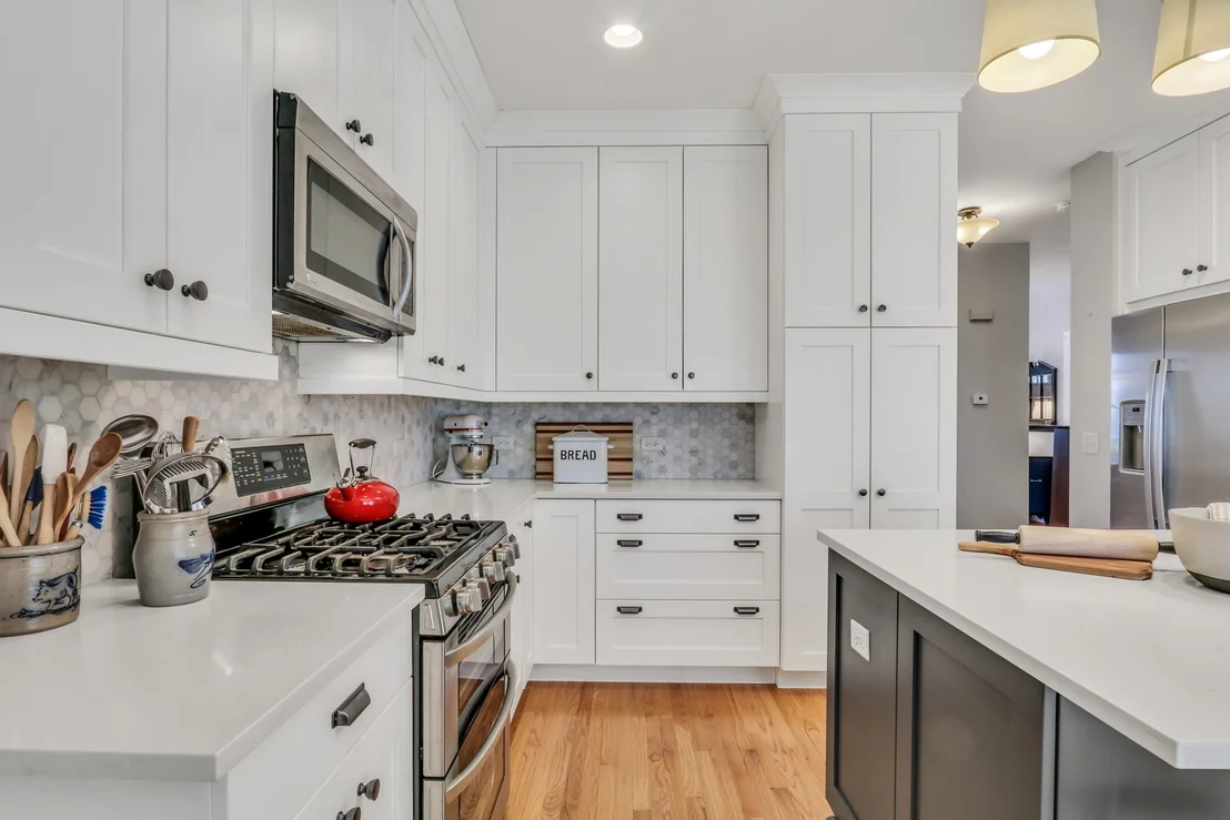 Photo of 983 Mount Vernon Drive