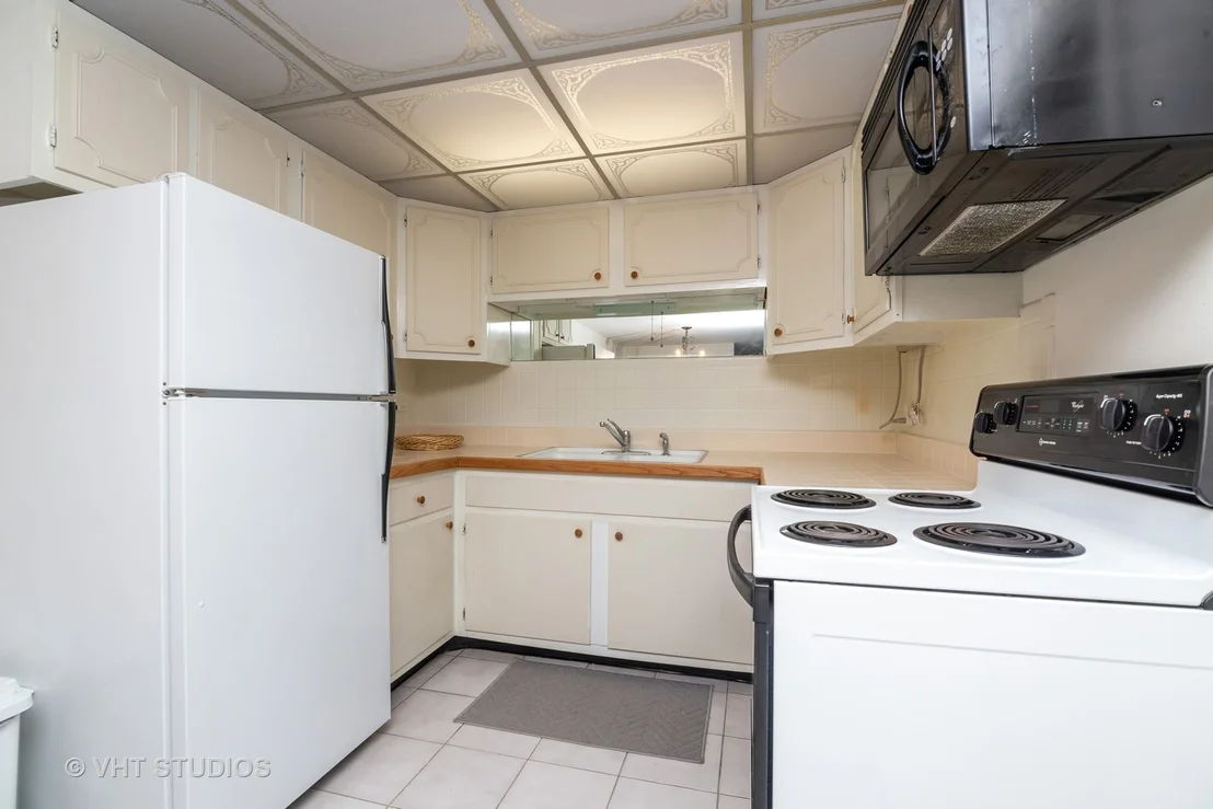 Photo of Unit 8A at 200 Deborah Lane