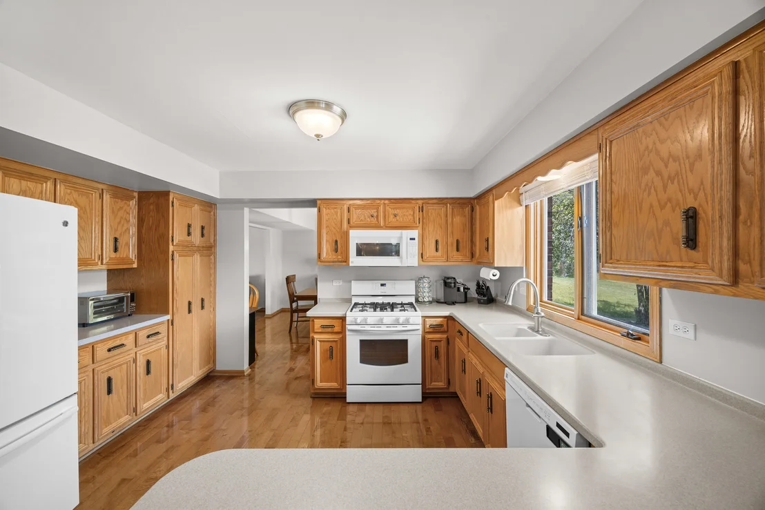 Photo of 800 Lisdowney Drive