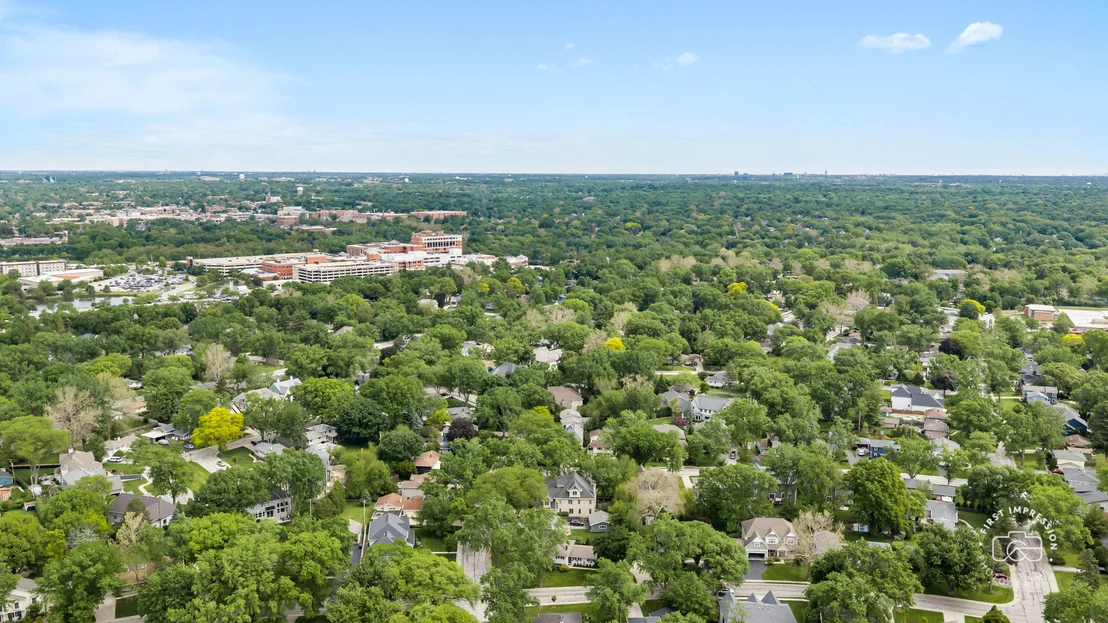 Photo of 325 Hemlock Lane