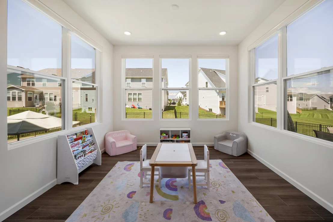 Photo of 547 Branson Drive
