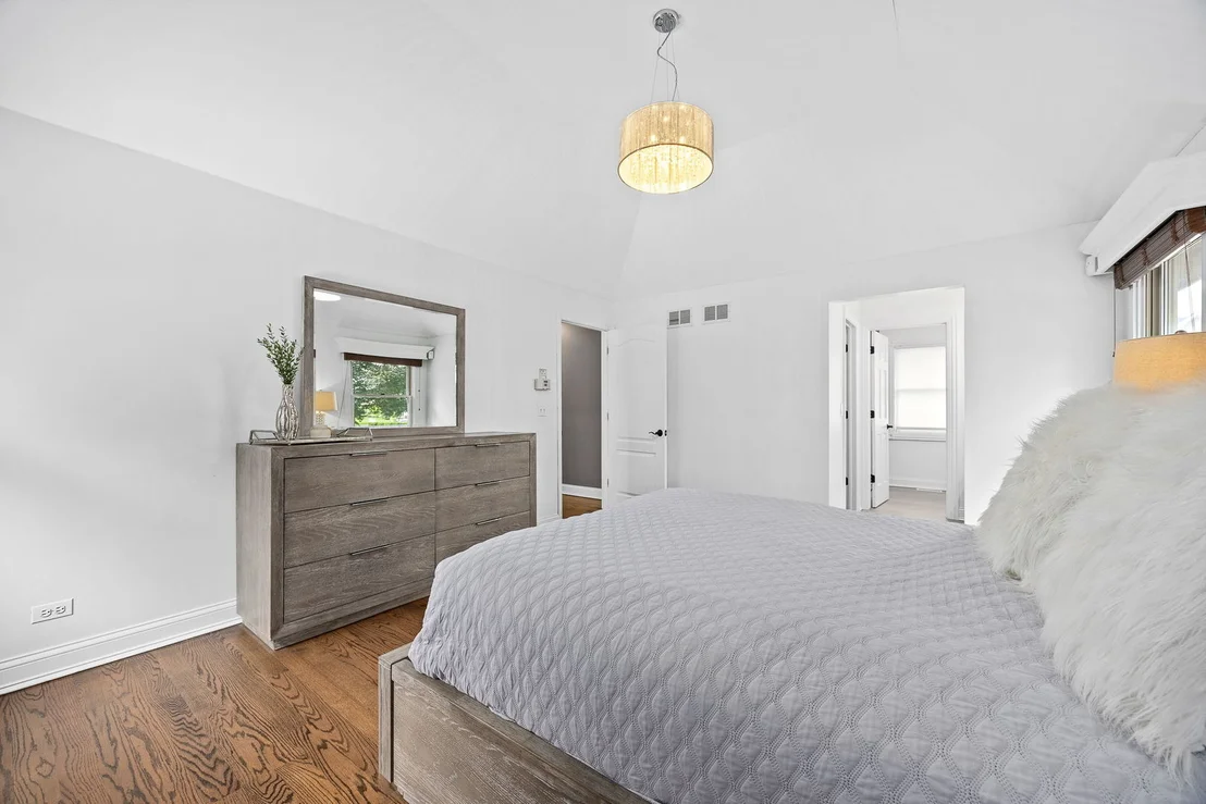 Photo of 1680 Logan Street