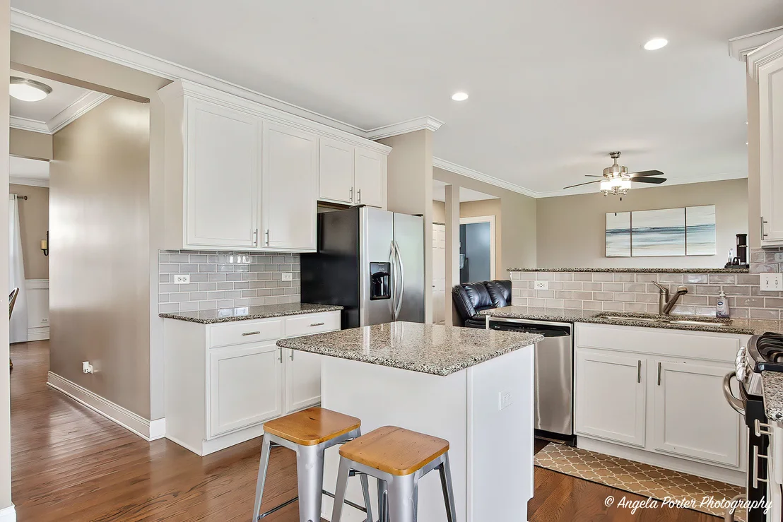 Photo of 6802 Ayre Drive