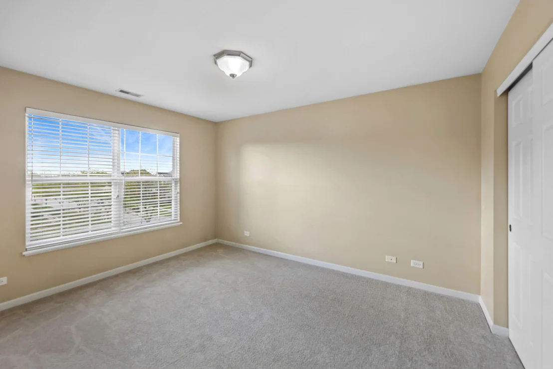Photo of 1009 Alberta Road