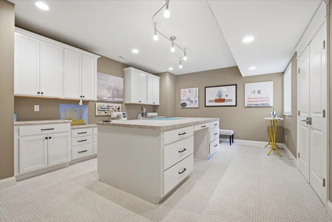 Photo of 34 Stonebrook Court