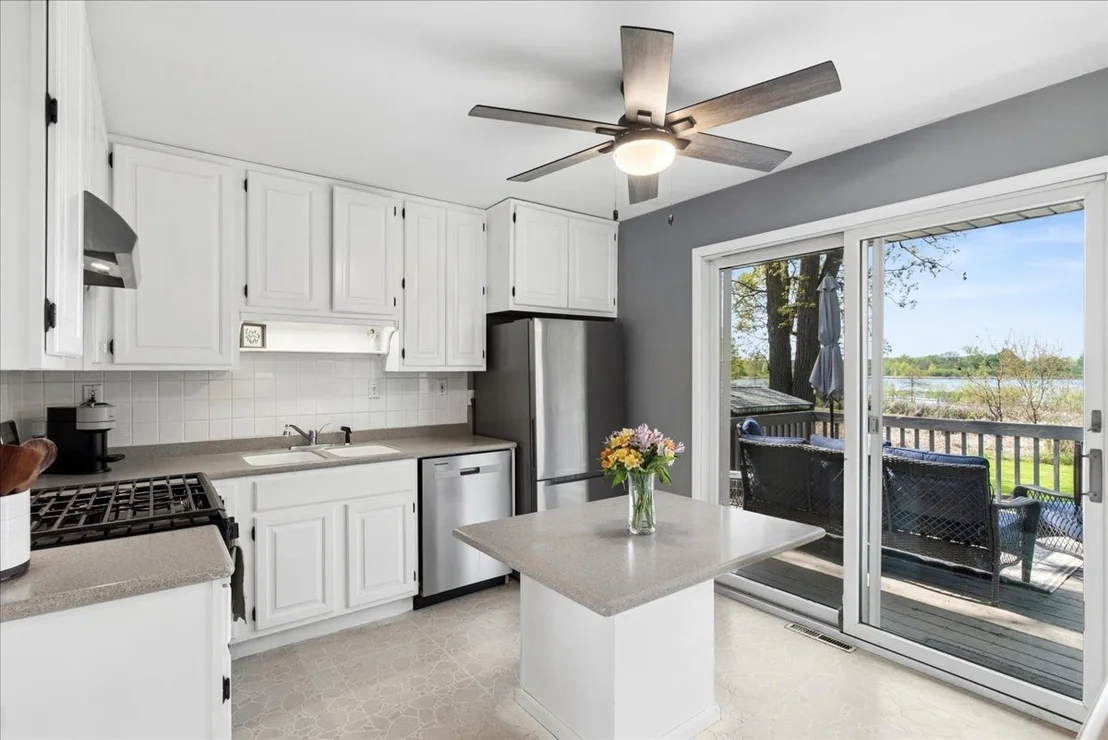 Photo of 1806 Hazelwood Drive