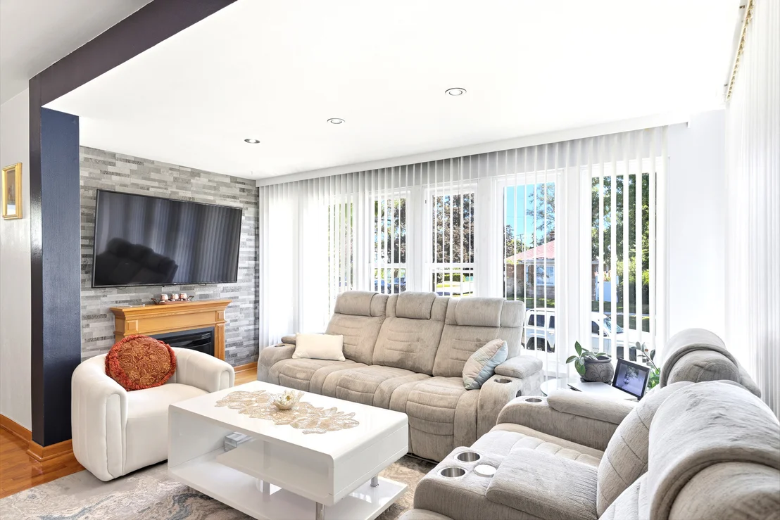 Photo of 4102 Prescott Avenue