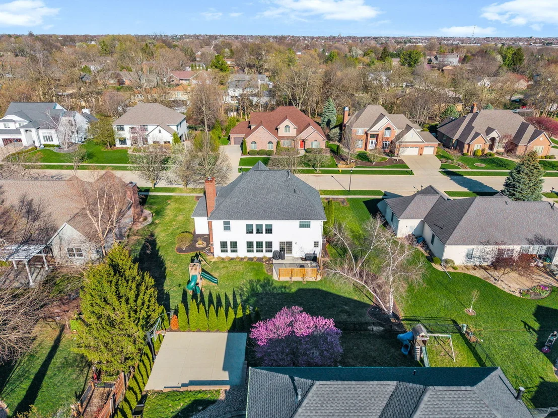 Photo of 2106 Foxtail Road