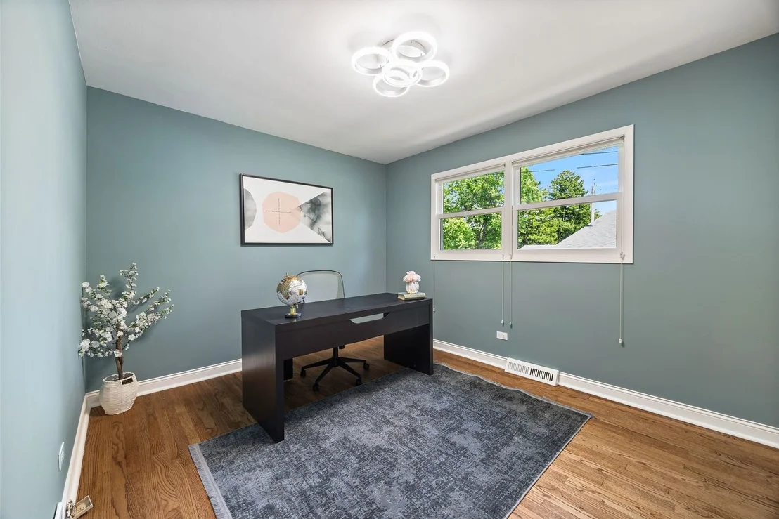 Photo of 564 W Harrison Road