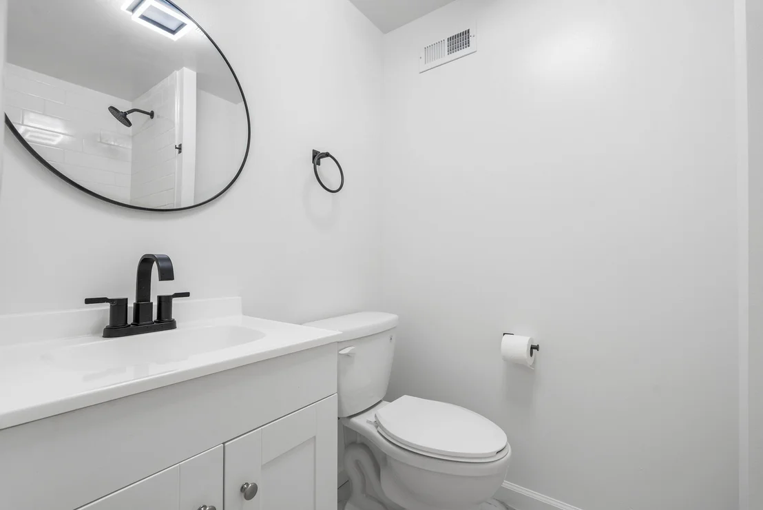 Photo of 669 White Pine Road