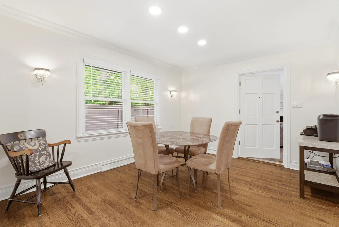 Photo of 1725 Sunset Ridge Road