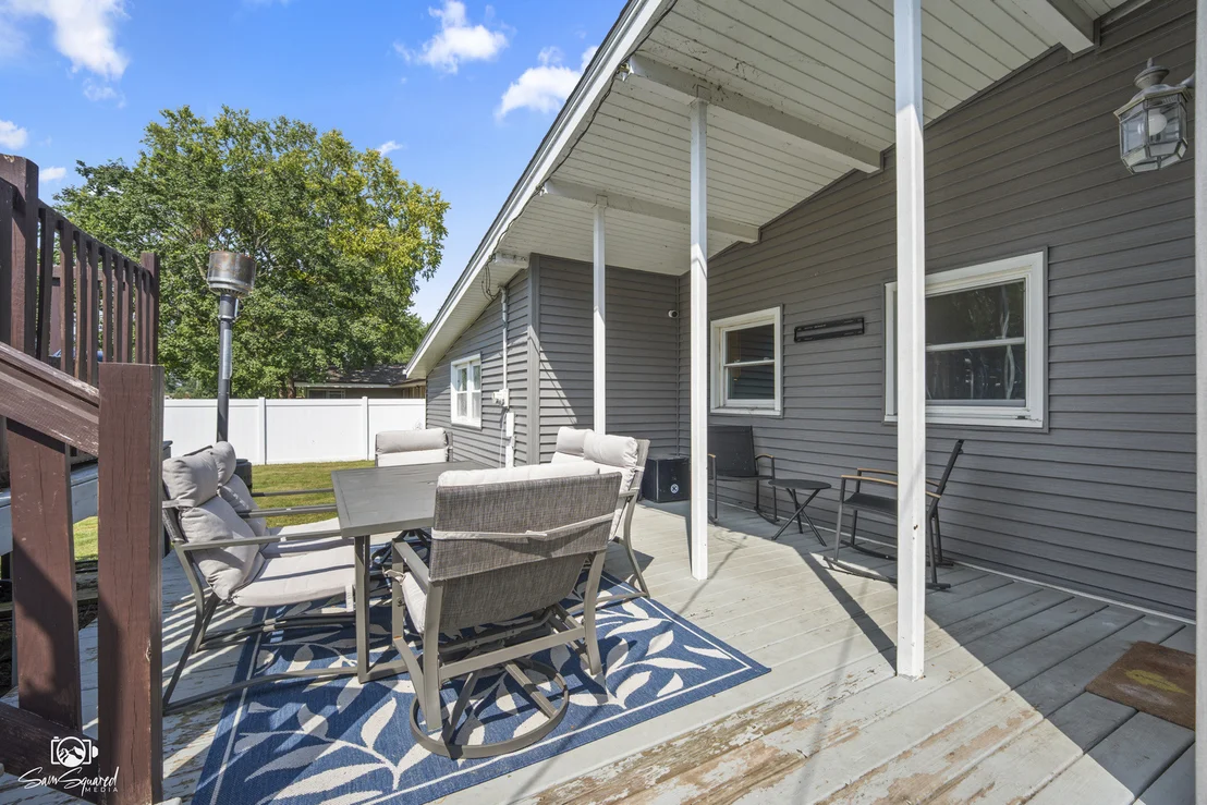 Photo of 856 N Western Hills Drive
