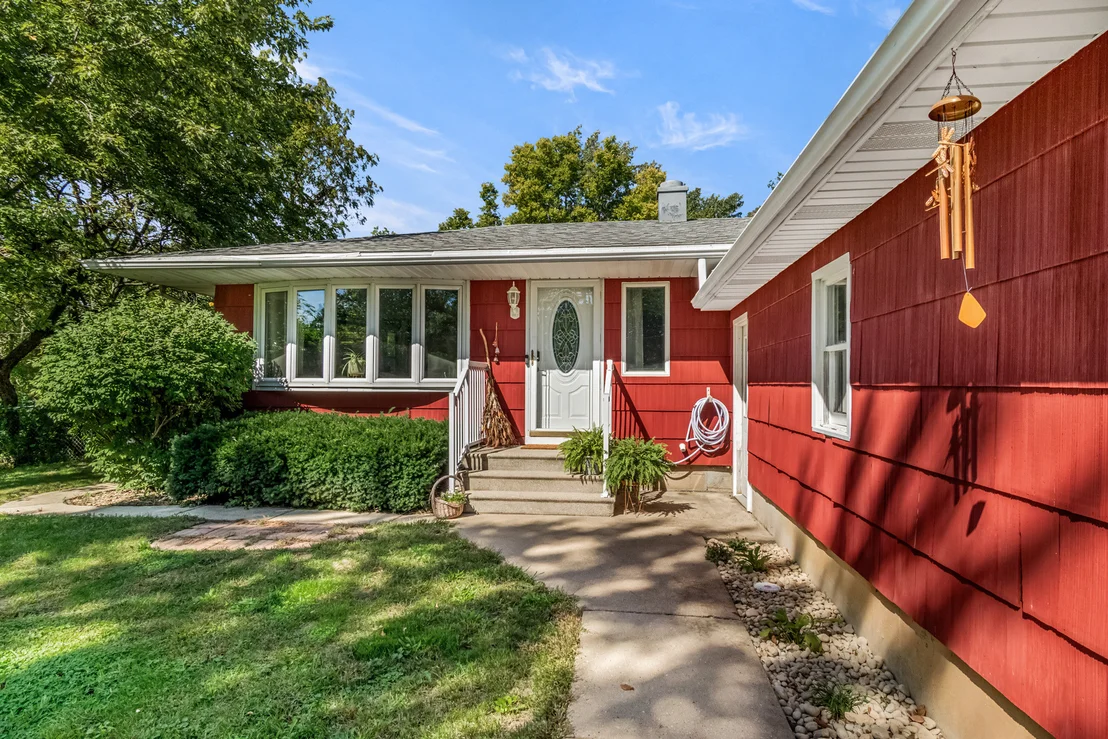 Photo of 804 Bratton Avenue