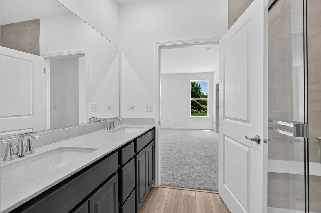Photo of 373 Cottrell Lane