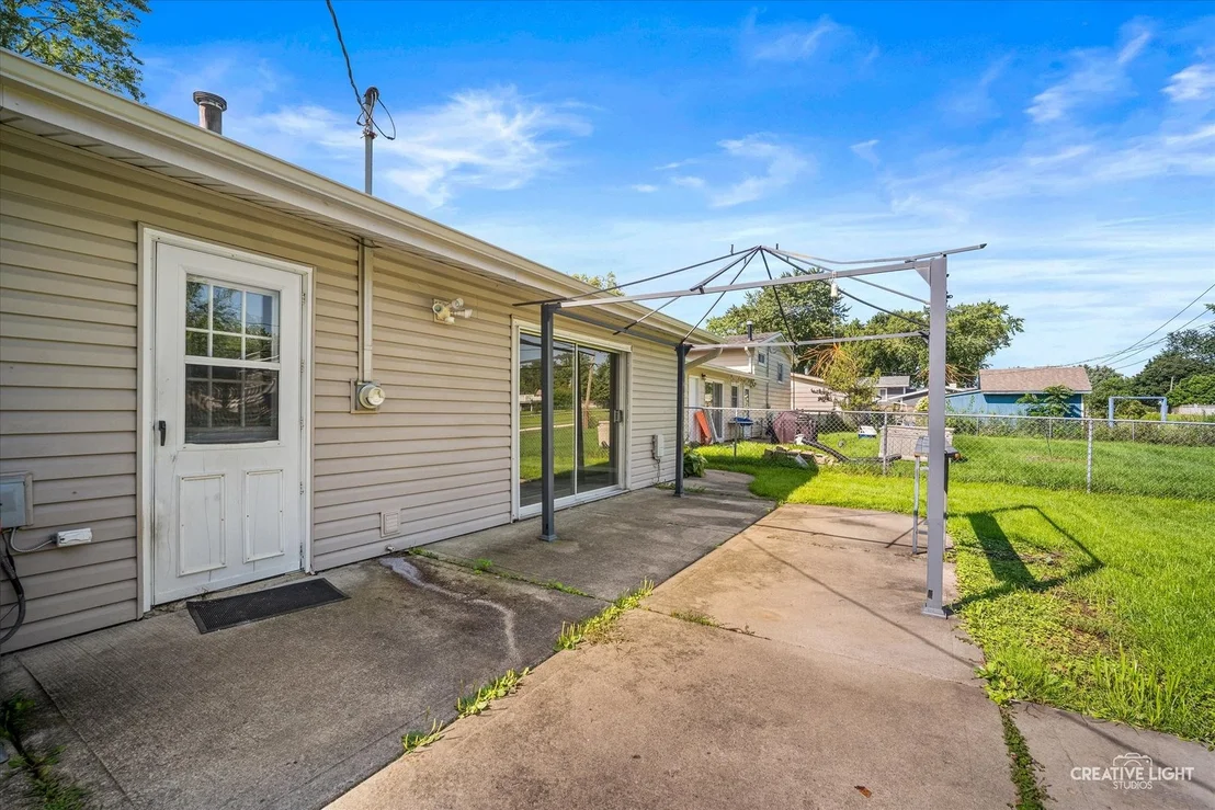 Photo of 1194 Windsor Lane