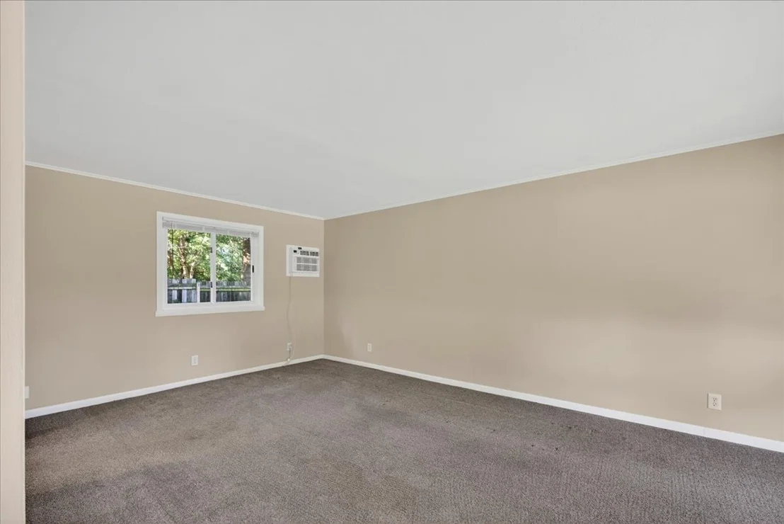 Photo of 3735 Highcrest Road