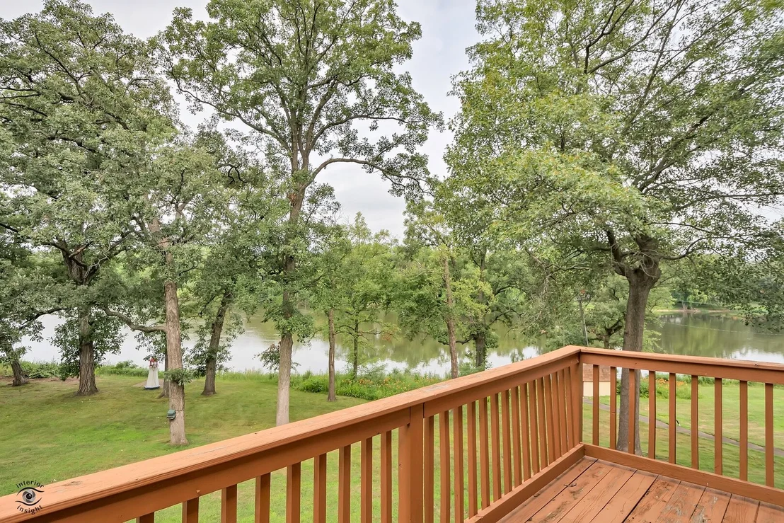 Photo of 864 Ash Drive