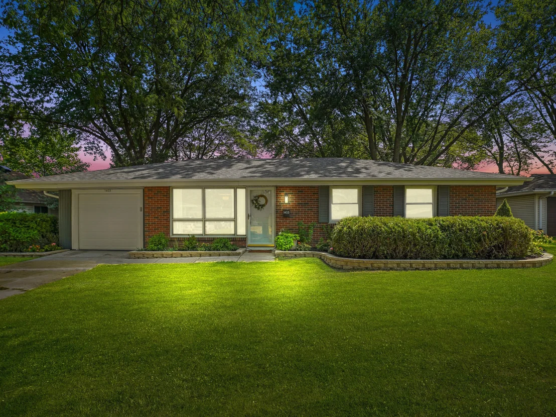 Photo of 1403 Hampton Lane