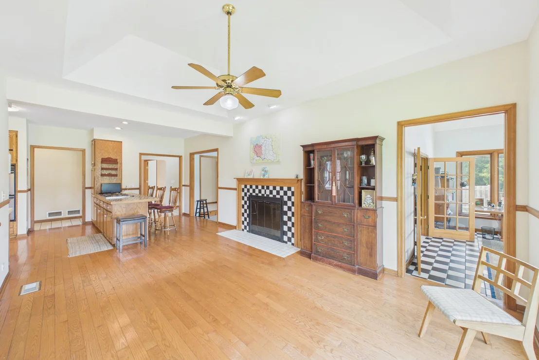Photo of 122 Deepwood Road