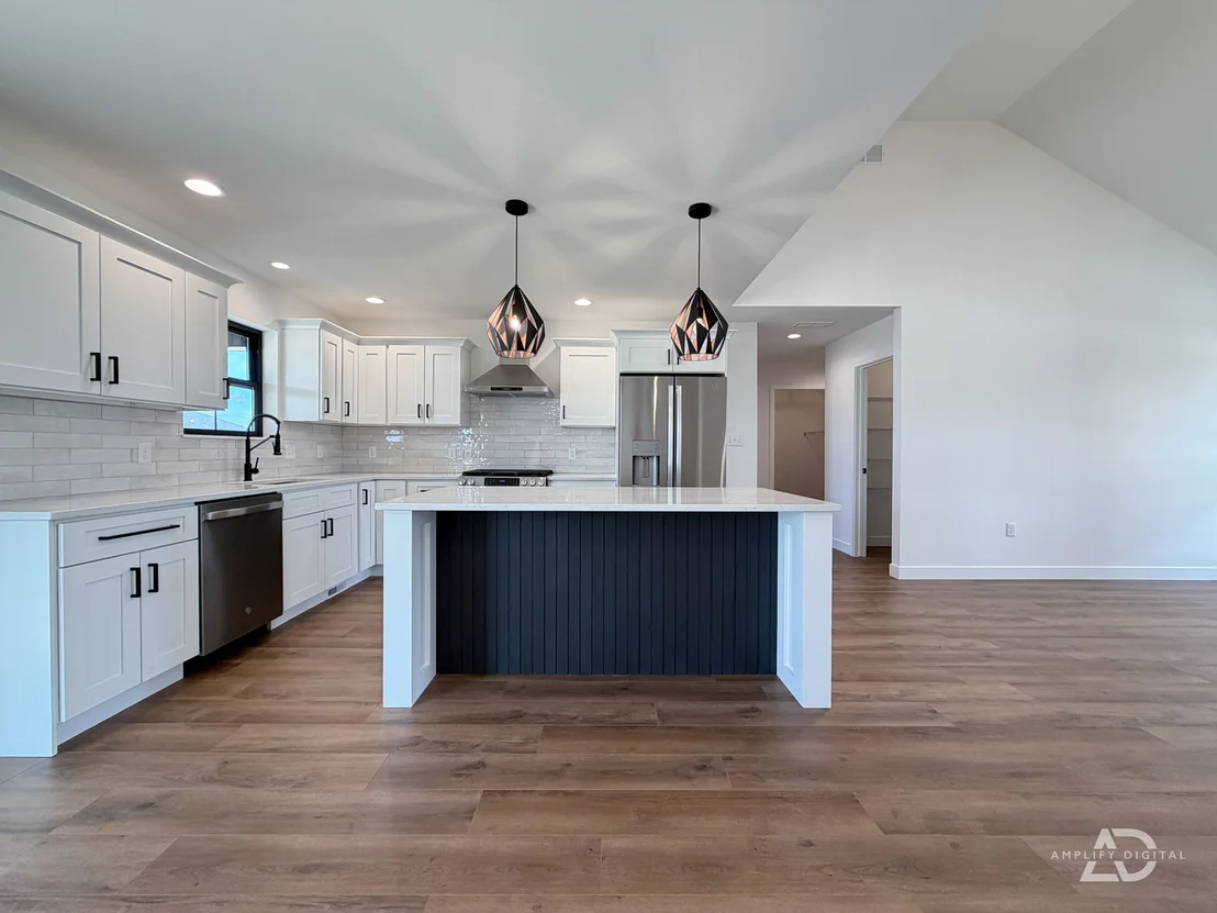 Photo of 455 Edgebrook Drive