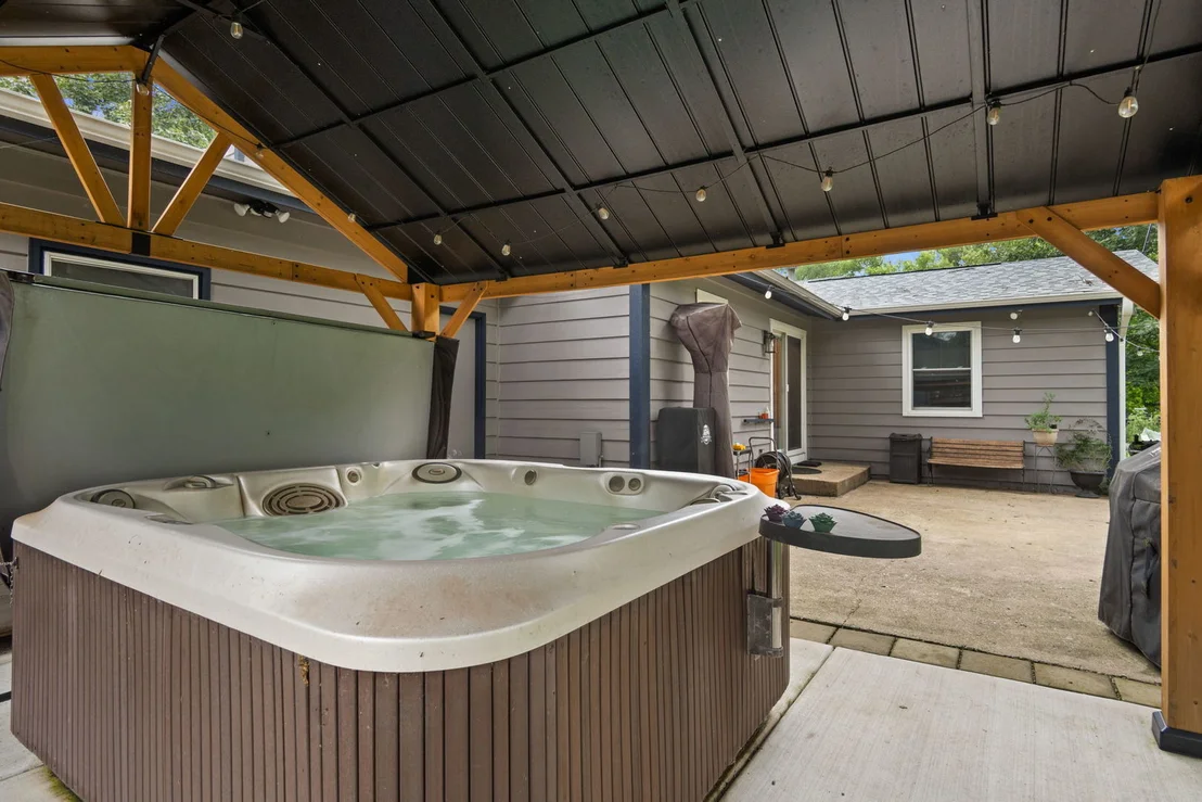 Photo of 1225 Winaki Trail