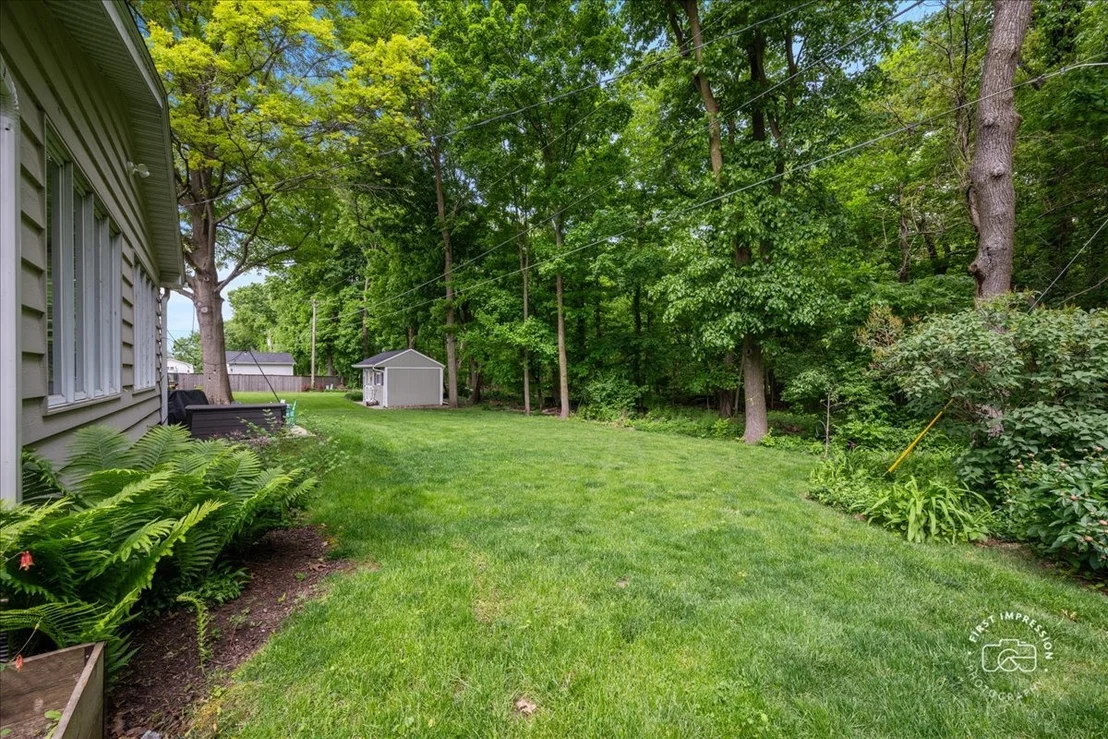Photo of 1009 Douglas Avenue