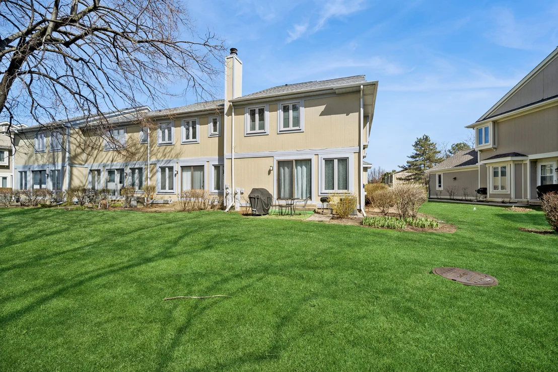 Photo of 329 Redwing Drive